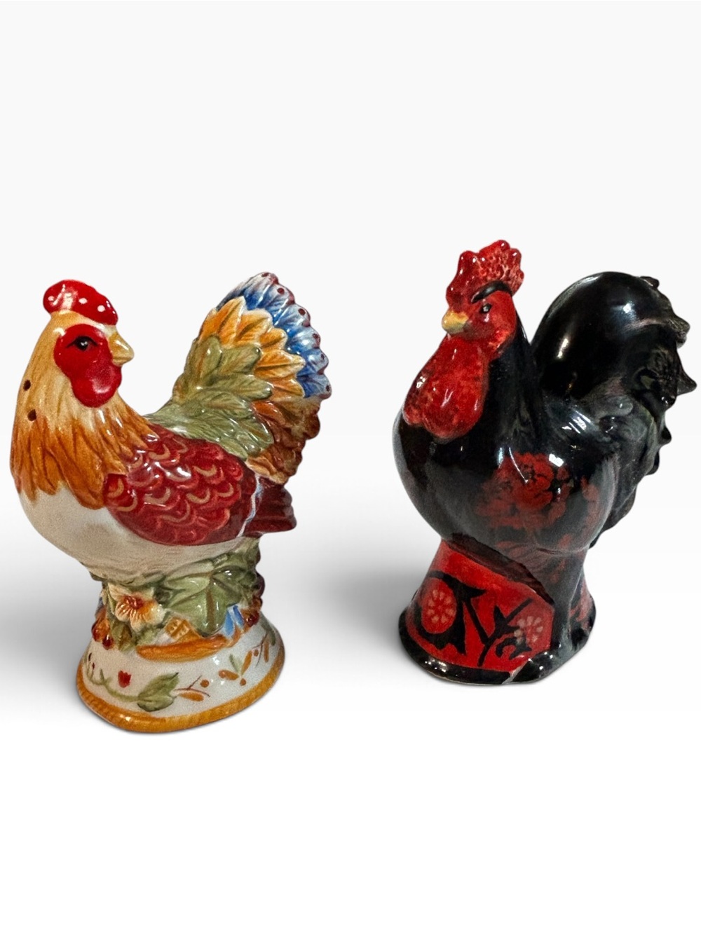 Vintage Colorful Rooster Salt & Pepper Shakers Americana Farmhouse
Tableware